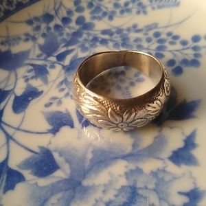 Sterling floral etched ring